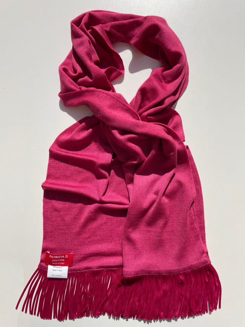 Sciarpa in Cashmere Fucsia con frange in raso